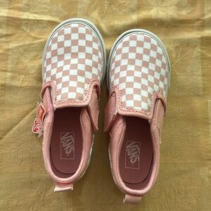 Vans pink and white checkered slip on shoes. Girls size 10. New with tags